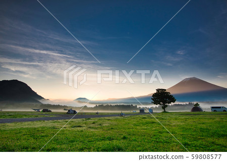 Campsite at dawn Campsite at dawn 59808577