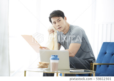 Men lifestyle work at home Men lifestyle work at home 59812301