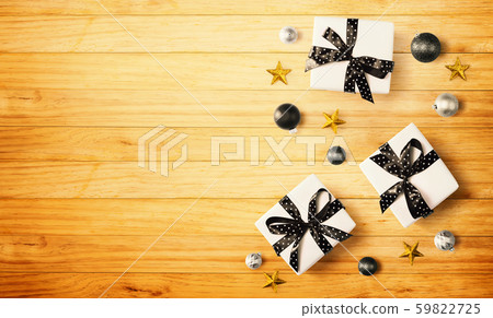 Christmas gift box with baubles Christmas gift box with baubles 59822725
