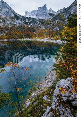 Picturesque Hinterer Gosausee lake, Upper Austria. Picturesque Hinterer Gosausee lake, Upper Austria. 59822726
