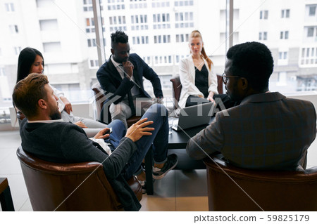 African coach teaching business partners to build business strategy African coach teaching business partners to build business strategy 59825179