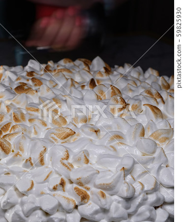 cake with caramelized meringue 59825930