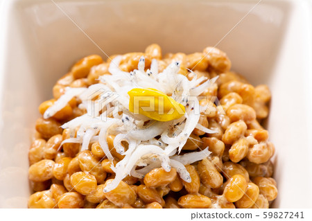Natto and kettle fried sila topping (with mustard). 59827241