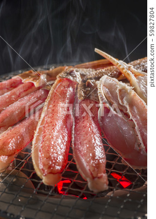 Exquisite and delicious king crab 59827804