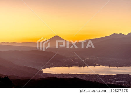 [秋天]博奇高原的黎明 59827878