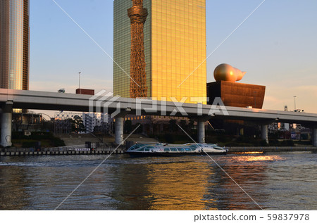 有天空樹的小鎮 59837978