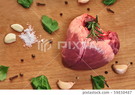 raw meat, beef heart with seasonings 59838487