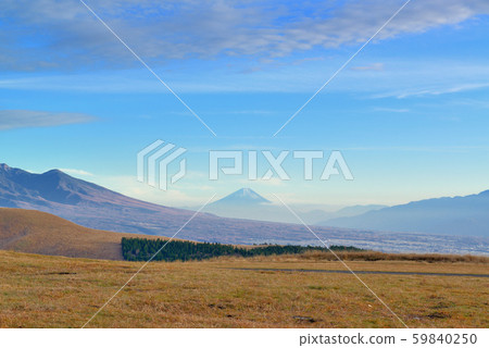 Fuji scenery seen from Kirigamine plateau Fuji scenery seen from Kirigamine plateau 59840250