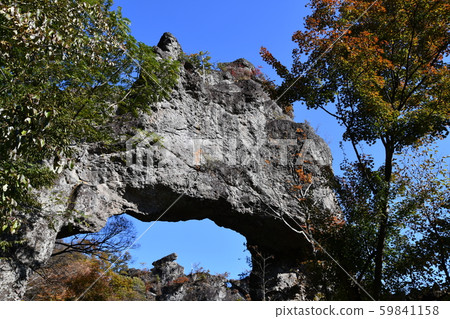 Autumn on Mt. Myogi Autumn on Mt. Myogi 59841158