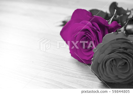 Part color. Roses on the table 59844805