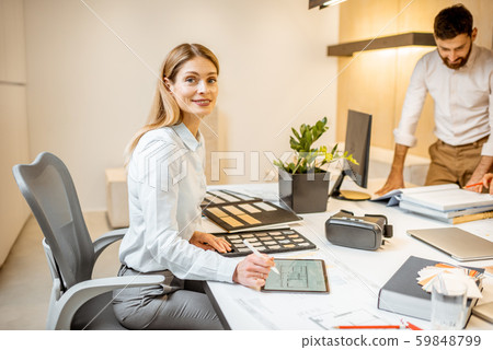 Woman working in the office Woman working in the office 59848799