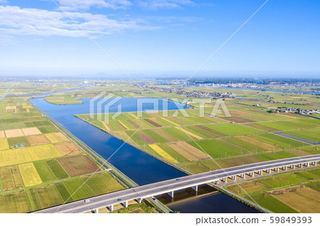 千葉縣與田浦和東關東高速公路的鳥瞰圖 千葉縣與田浦和東關東高速公路的鳥瞰圖 59849393