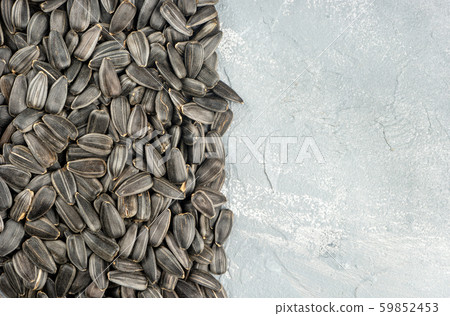 Sunflower seeds in shell Sunflower seeds in shell 59852453