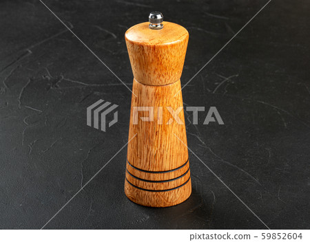 Wooden pepper shaker 59852604