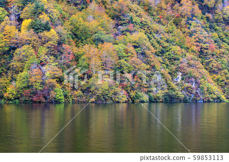 Okutadami Lake Ginzandaira Course Autumn 59853113