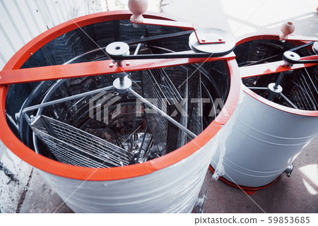 Honey extractor with honeycomb wax with honey frame 59853685