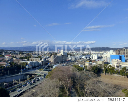 Winter Odawara city and Odawara station seen from Odawara castle Winter Odawara city and Odawara station seen from Odawara castle 59854147