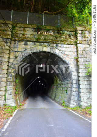 北陸幹線前隧道組第二觀音寺隧道 北陸幹線前隧道組第二觀音寺隧道 59861162