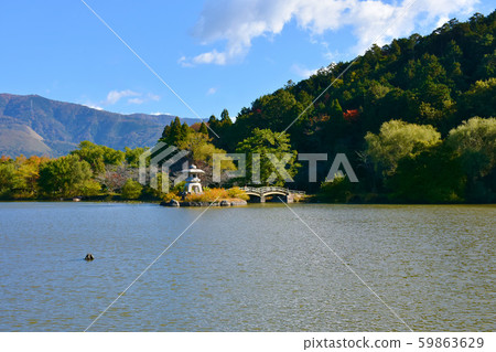 Mishimaike Yukimi Lantern 59863629