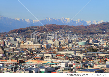 北阿爾卑斯山和松本市區 59867125
