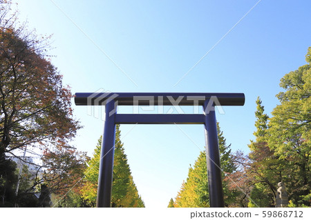 Yasukuni Shrine Otorii (Daiichi Torii) Yasukuni Shrine Otorii (Daiichi Torii) 59868712