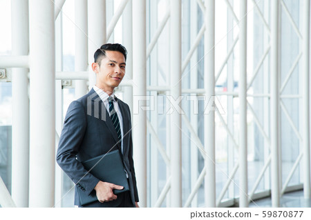 營業所商人人 59870877