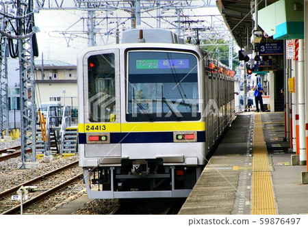 20400 series who retired from the Hibiya Line and began active in the Xintiandi 20400 series who retired from the Hibiya Line and began active in the Xintiandi 59876497