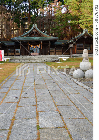 拍攝深秋的北海道函館市五國神社區域 拍攝深秋的北海道函館市五國神社區域 59876702