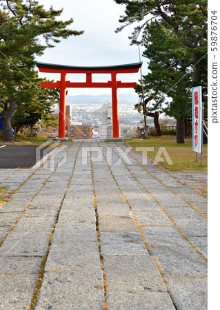 拍攝深秋的北海道函館市五國神社區域 59876704