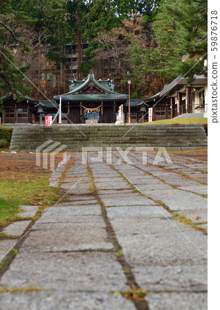 Take pictures of the precincts of Gokoku Shrine in Hakodate City, Hokkaido in late autumn 59876718