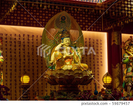 在新加坡的佛像 在新加坡的佛像 59879457
