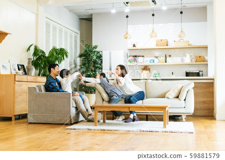 家庭父母子女家庭 59881579