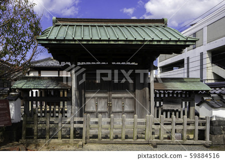 Former Sakai School Meirinkan Kantokumon (Sakai City, Yamaguchi Prefecture) 59884516