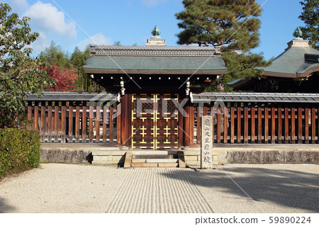 京都龜山皇帝 59890224