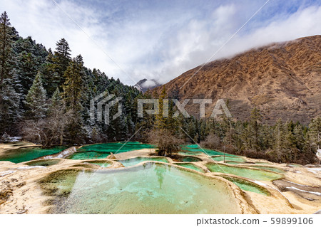 Beautiful amazing crystal pool in Huanglong Valley Beautiful amazing crystal pool in Huanglong Valley 59899106