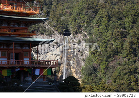 Nachi's waterfall 59902728