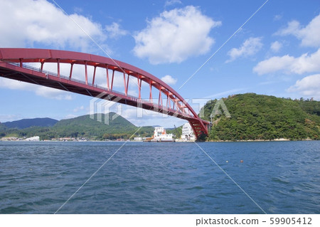 河童遊船西鄉大橋(島根縣衝岐縣衝岐島町) 河童遊船西鄉大橋(島根縣衝岐縣衝岐島町) 59905412