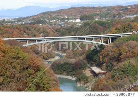 天龍橋和天龍河 天龍橋和天龍河 59905877