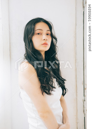Hairstyle image Long hair Black hair 59908894