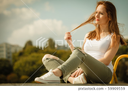 Fashion model woman outdoor Fashion model woman outdoor 59909559