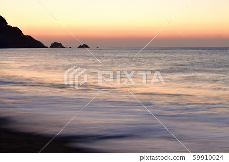 Sunrise 59910024
