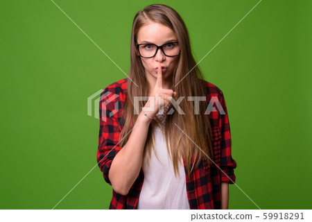 Young beautiful hipster woman with blond hair Young beautiful hipster woman with blond hair 59918291