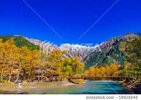 Kappabashi上高地的紅葉[長野縣] 59928848