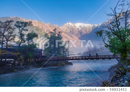 Early morning Kamikochi, Kappabashi [Nagano Prefecture] 59931451