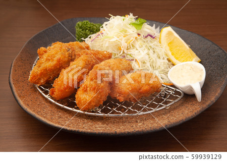 Deep fried oysters  59939129