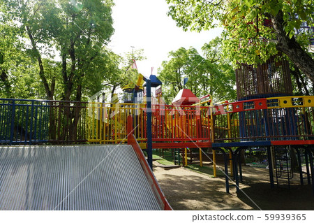 Children park 59939365