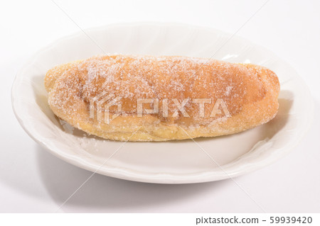 Raised bread (sugar) 59939420