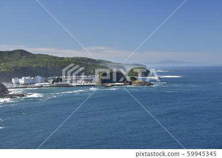 Cape Puyani Cape Puyani 59945345