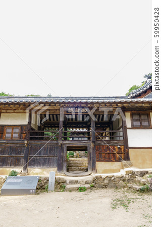 韓國安東傳統韓屋的美麗木製建築 59950428