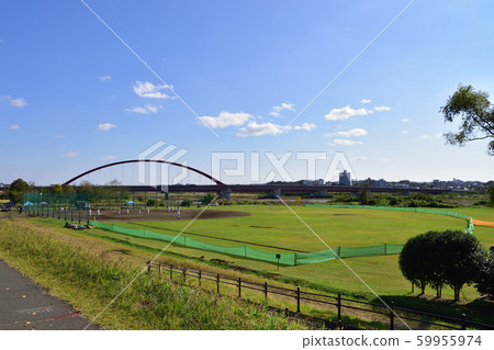 Scenery of the Tama River (Tama Bridge and Whale Park) Scenery of the Tama River (Tama Bridge and Whale Park) 59955974